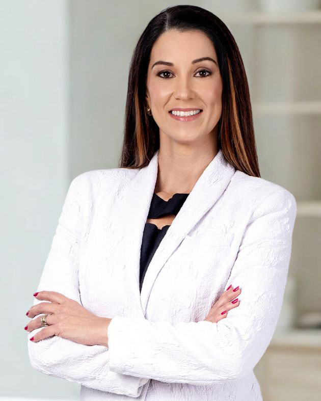 Dra. Maíra Pascoal é cirurgiã-dentista especialista em ortodontia, com atuação em alinhadores Invisalign e tratamentos ortodônticos em Campinas. Dra. Maíra Pascoal é cirurgiã-dentista especialista em ortodontia, com atuação em alinhadores Invisalign e tratamentos ortodônticos em Campinas.
